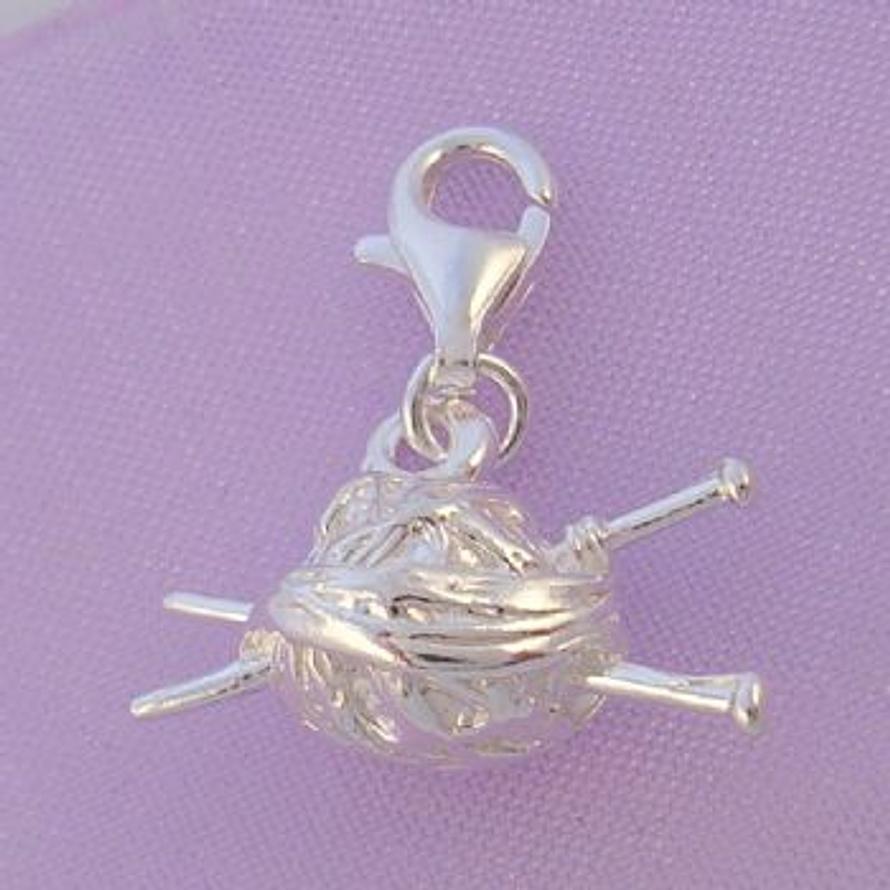 STERLING SILVER KNITTING WOOL KNEEDLES CLIP CHARM - HRKB33