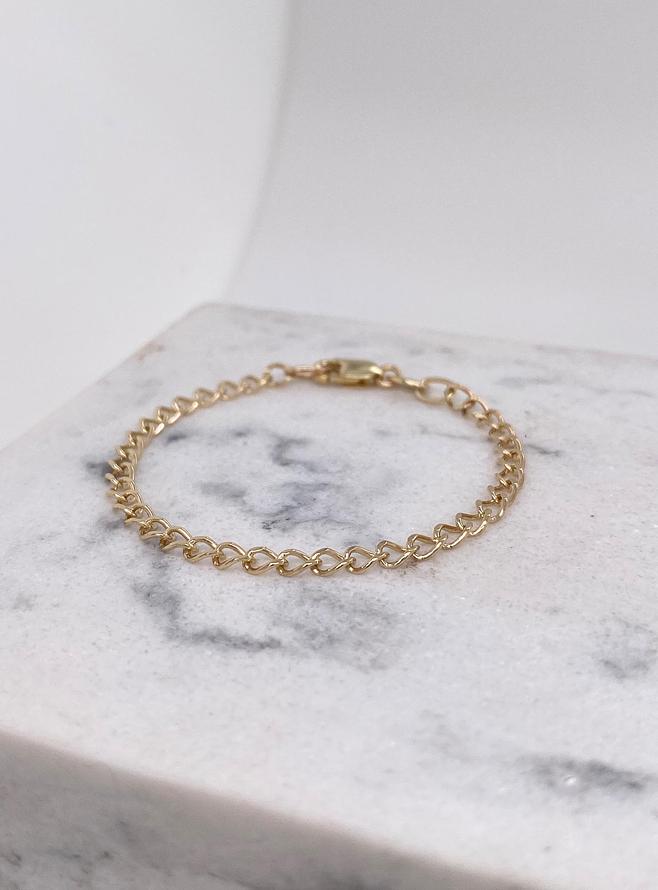 Open Curb 2.8mm Chain Bracelet in 9ct Gold