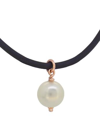 9ct Rose Gold 12mm Shell Pearl Leather Necklace