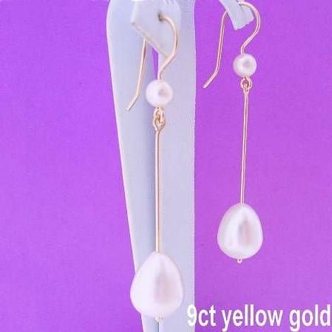 9ct Yellow Gold Large 12mm X 10mm Freshwater Pearl Drops Feature Pearl Hook Design Earwires