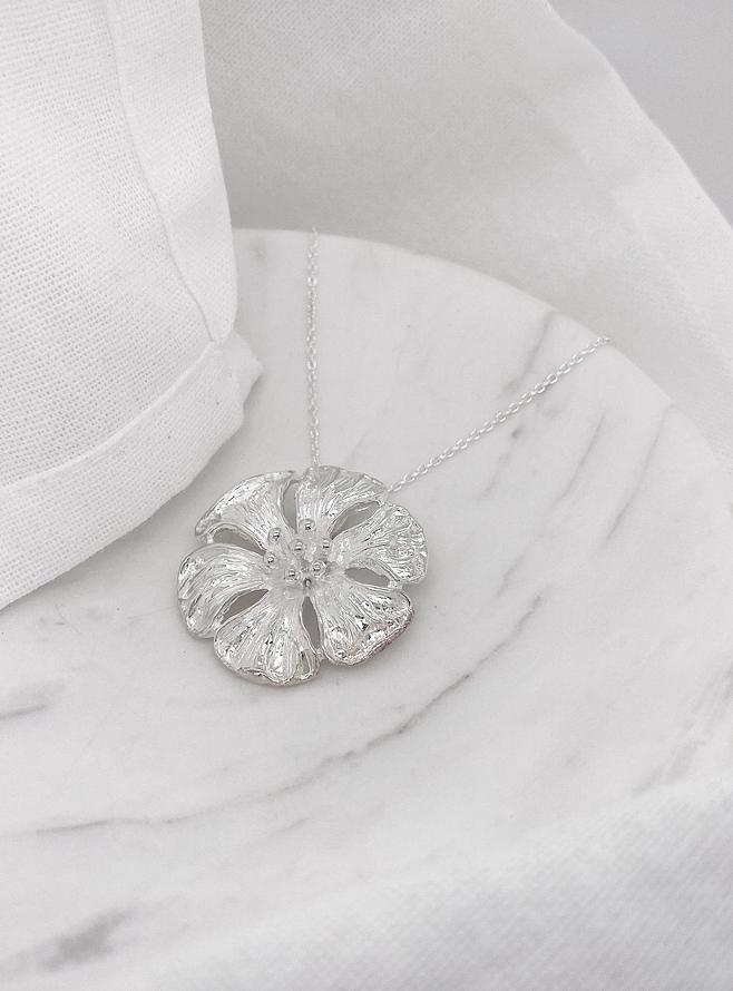 Sterling Silver Summer Flower Necklace
