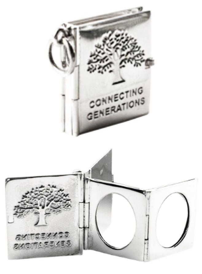 Connecting Generations Tree of Life 2 Page Photo Locket
