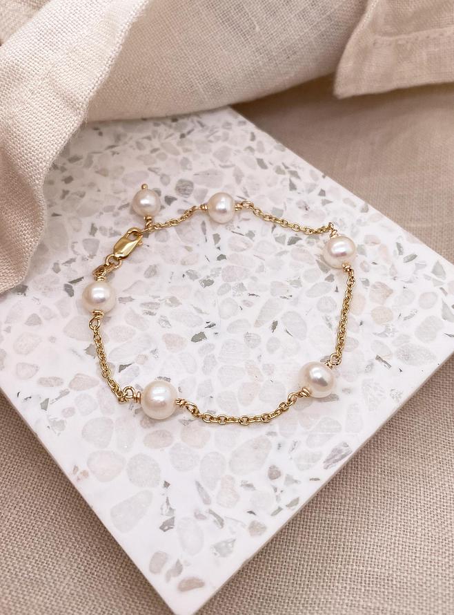 Coco Pearl Yard Bracelet in 9ct Gold