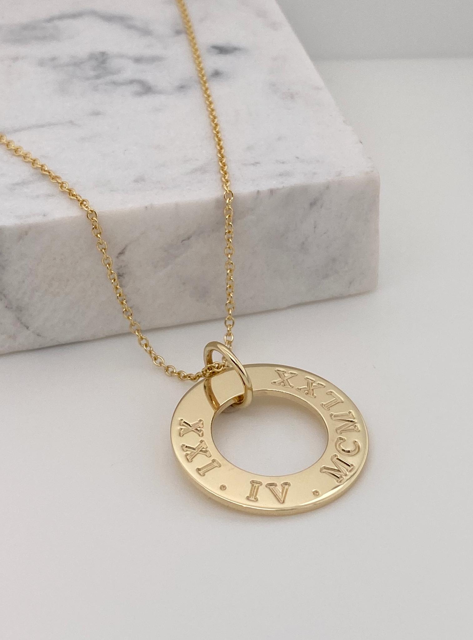 Roman Numeral Wedding Date Necklace - Personalize with Your own date –  momentcreator.com