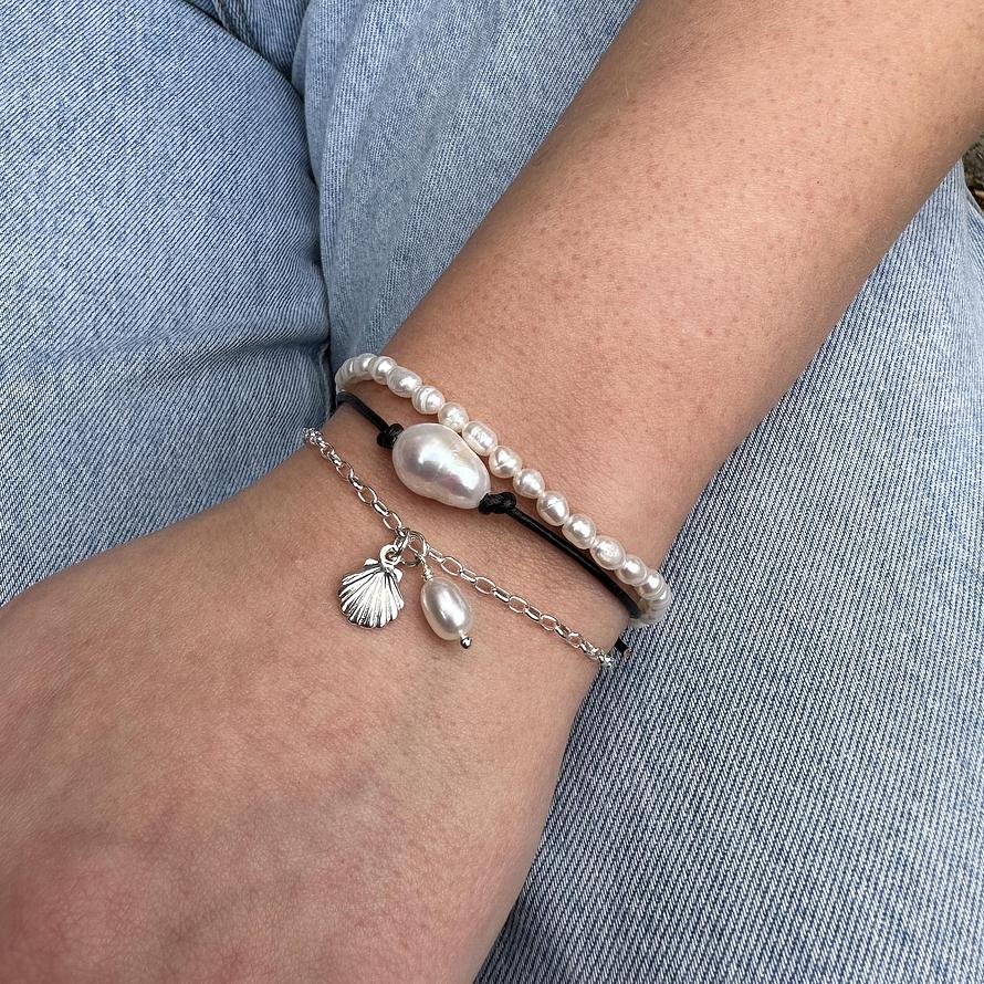 Coco Shoreline Seashell Charm Bracelet in Sterling Silver