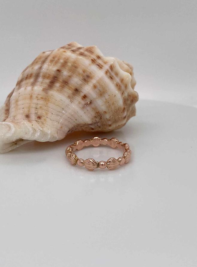 Nalu Seashell Ring in 9ct Rose Gold