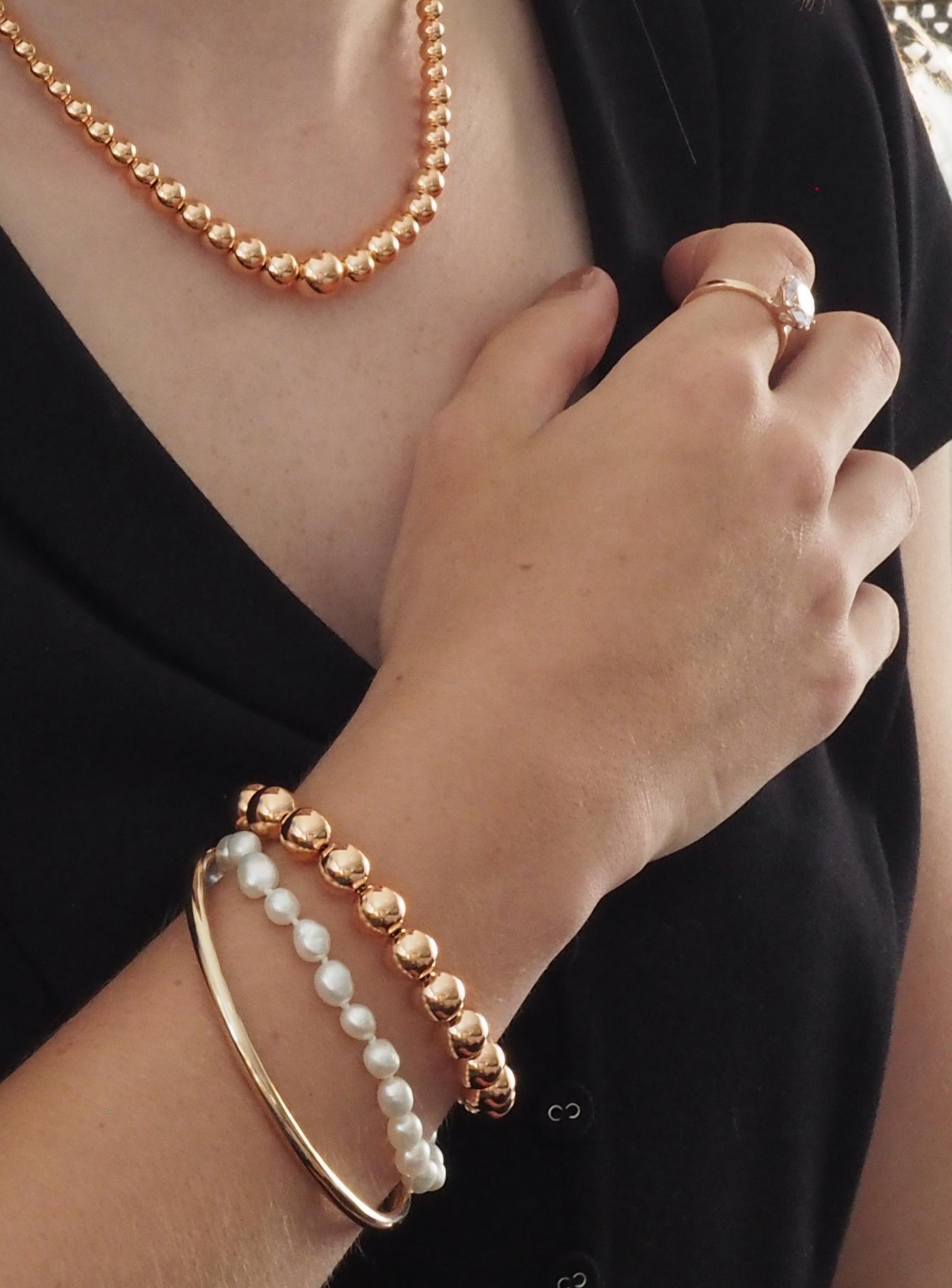 Egirl Classic Gold 2mm Bead Bracelet Love Small Gold Charm - The Trendy  Trunk